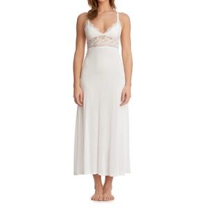Monique Lhuillier White Lace Nightgown